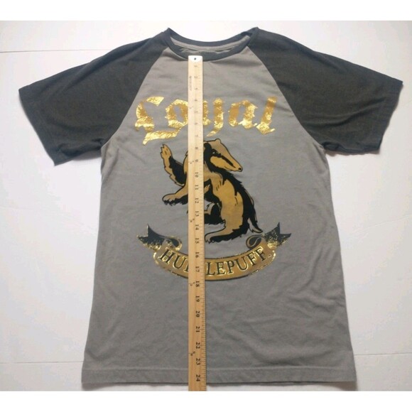 Harry Potter Universal Studios Loyal Hufflepuff Shirt Mens Small Gray Black Gold - Picture 7 of 10